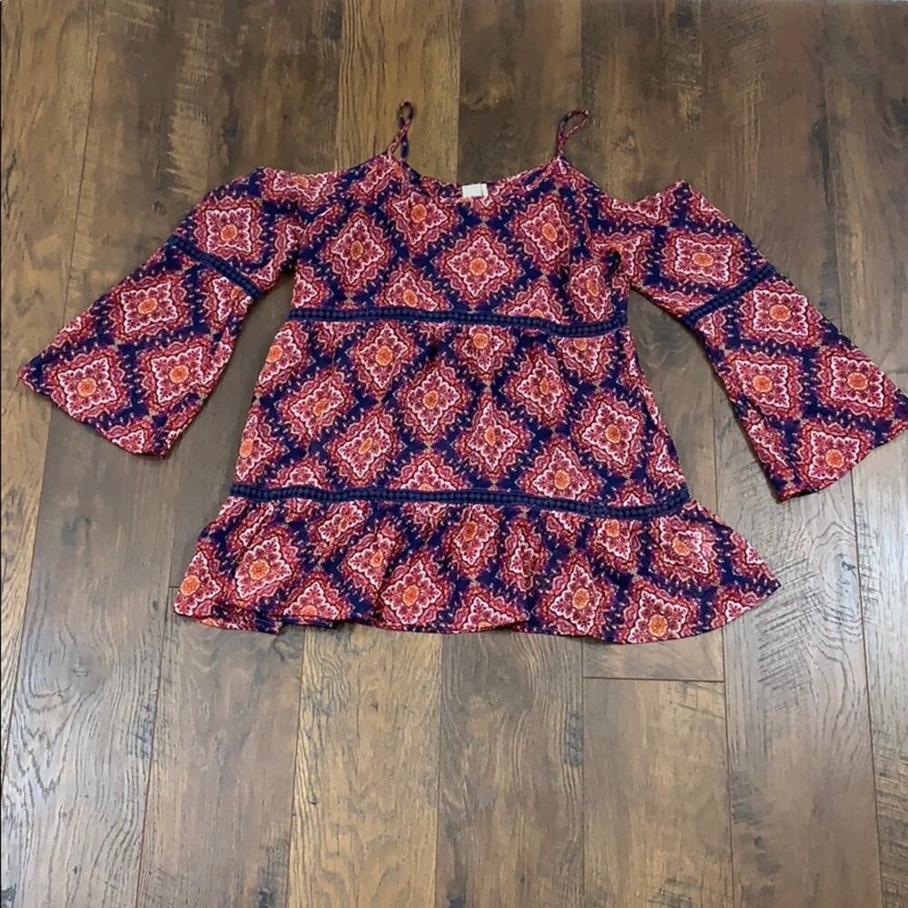 Paper Crane floral cold shoulder blouse